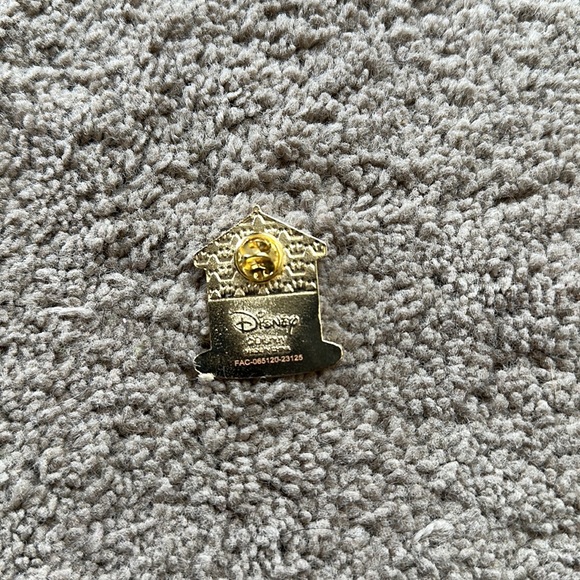 Loungefly Disney Classic Scenery Blind Box Enamel Pin - BoxLunch Exclusive - Picture 3 of 4